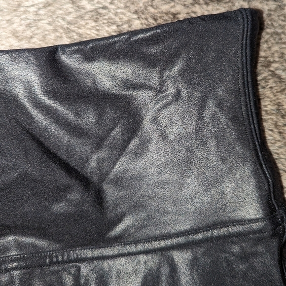SPANX Faux Leather Leggings Black Large - Picture 8 of 10